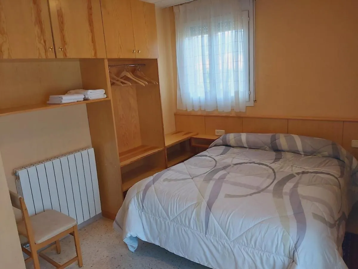 Apartamentos La Francesa 산타 파우 아파트